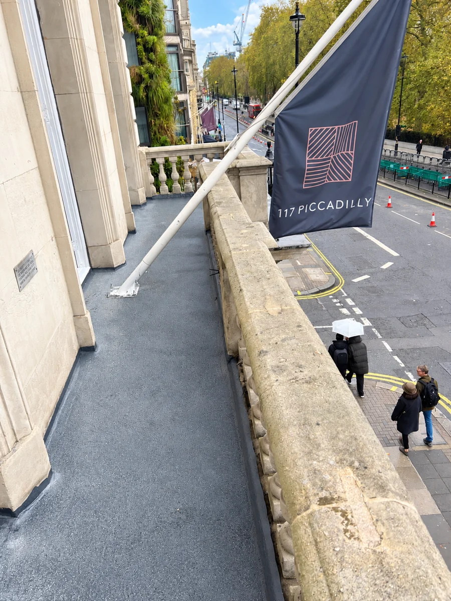 Mayfair balcony renewed by Avent with an anti-slip finish